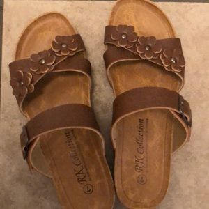Brand new, brown sandals size 7